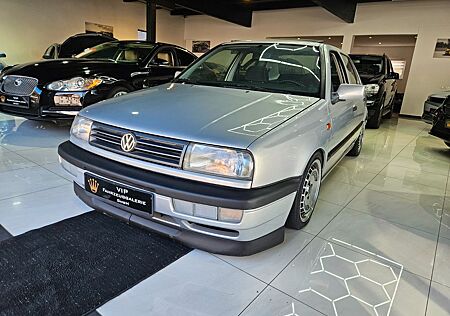 VW Vento Volkswagen 1.8 CL,Schibedach,Ronal Turbo,Automatik