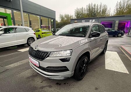 Skoda Karoq Sportline mit Panoramadach, AHK und ACC