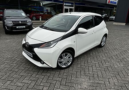 Toyota Aygo (X) AYGO 1.0 x-play touch *Kamera *Klima