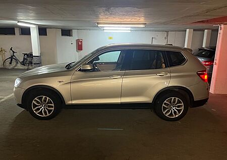 BMW X3 xDrive30d AT -