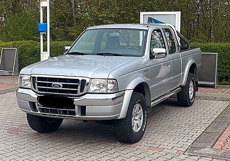 Ford Ranger XLT Space Cab