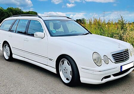 Mercedes-Benz E 55 AMG Kombi orig. Firnweiss