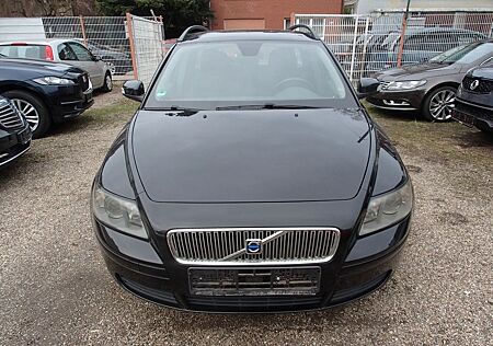 Volvo V50 Kombi 1.6 D Kinetic/EURO4/TÜV 2027
