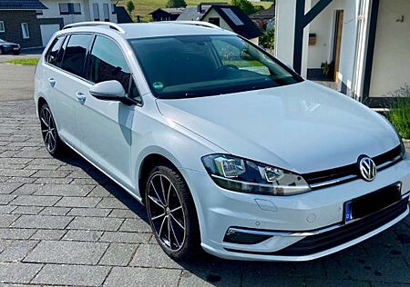 VW Golf Volkswagen 1.6 TDI BMT DSG Comfortline Variant Com...