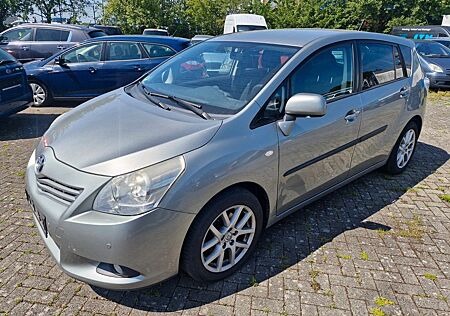 Toyota Verso Travel