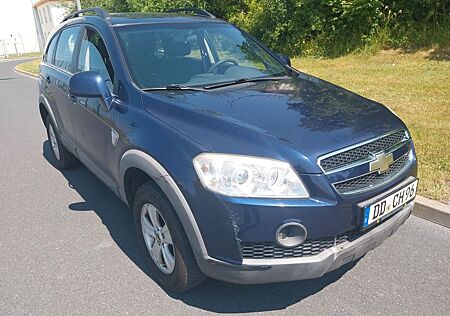 Chevrolet Captiva 2.4 LS 2WD 5-Sitzer LS