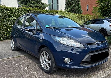 Ford Fiesta 1,25 2.Hand Scheckheft Klima TÜV 04/27