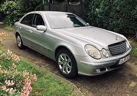 Mercedes-Benz E 200 CDI CLASSIC Classic