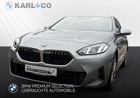 BMW 120 i 5-Türer Navi Driv Assis PDC DAB LED