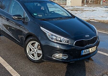 Kia Cee'd Gepflegter Ceed 1.6 GDI - Top Zustand
