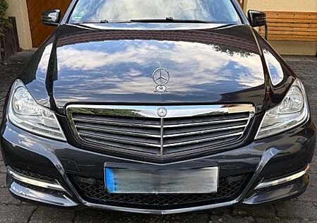 Mercedes-Benz C 180 BlueEFFICIENCY AHK Klima