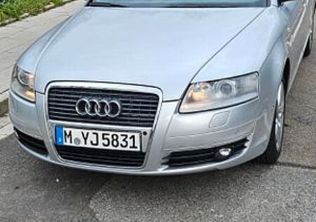 Audi A6 2.4 multitronic -