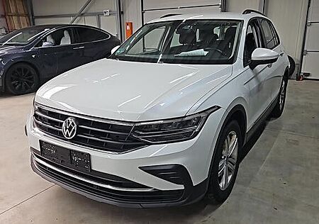 VW Tiguan Volkswagen Life *Standheizung*Kamera*ACC*