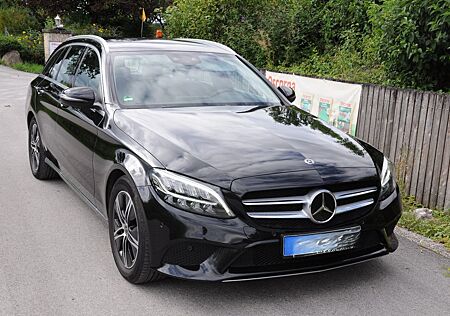 Mercedes-Benz C 200 T Autom. - Mercedes Garantie / TÜV neu