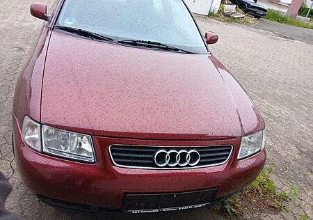 Audi A3 1.6 Ambiente 3-TÜRIG°TÜV 01/27