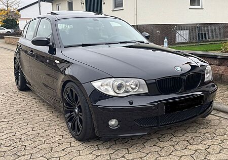 BMW 120i -