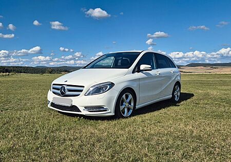 Mercedes-Benz B 200 Sport-Paket AHK