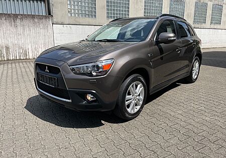 Mitsubishi ASX Intense 2WD~Xenon~Pano~Ahk~Shz ~8Fach