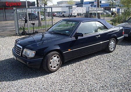 Mercedes-Benz E 320 W124 Cabrio