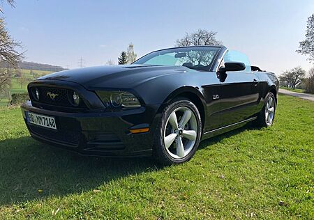 Ford Mustang GT 5.0 V8 Cabrio