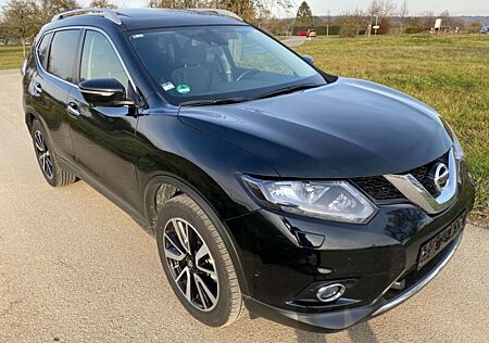 Nissan X-Trail 1.6 dCi DPF AUTO 360° 5-Sitz. Wenig km