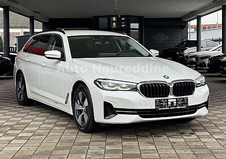 BMW 520d xDrive Touring Facelift*Leder*Live*DAB*Wlan