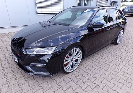 Skoda Octavia Combi RS 2.0 TSI Automatic