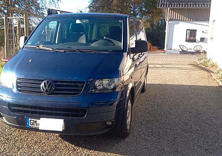 VW T5 Multivan Volkswagen 2.5 TDI 131 PS Comfortline