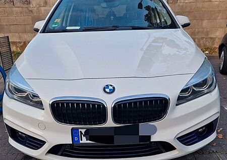 BMW 2er 220 Active Tourer 220d xDrive Steptronic Spo...