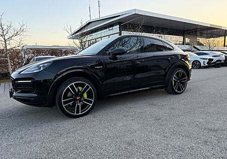 Porsche Cayenne Coupe E-Hybrid*Sport-Chrono Paket Plus*