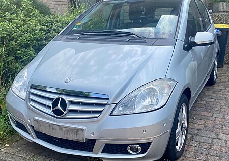 Mercedes-Benz A 180 AVANTGARDE CDI Automatik