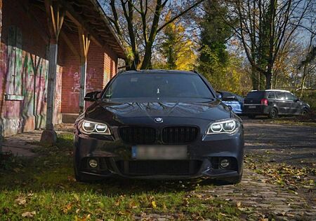 BMW 530d Touring A -