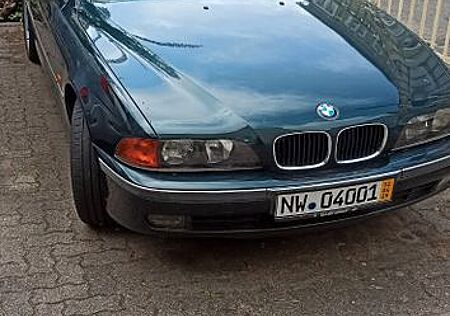BMW 520i A Touring -