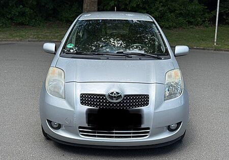 Toyota Yaris Sol 1,3