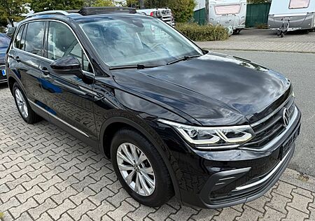 VW Tiguan Volkswagen LED-IQ DSG PANORAM KAMERA KEYLEES-GO VOLL