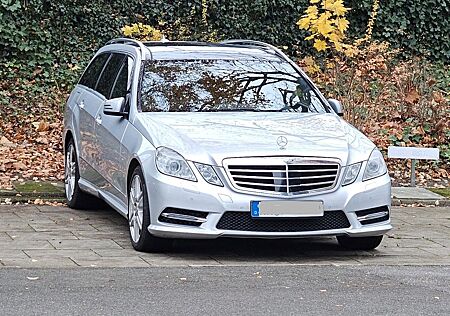 Mercedes-Benz E 500 4MATIC T BlueEFFICIENCY AVANTGARDE AVA...