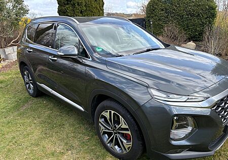 Hyundai Santa Fe 2.2 CRDi Style 4WD 8AT Style