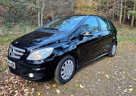 Mercedes-Benz B 150 - TÜV neu, Allw. Reifen neu