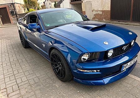 Ford Mustang GT 45th Anniversary Edition