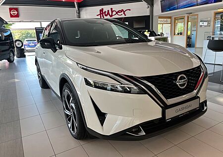 Nissan Qashqai J12 1.3 DIG-T 4x4 Automatik - Tekna+