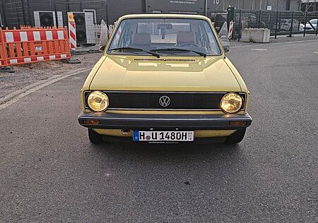 VW Golf Volkswagen 1