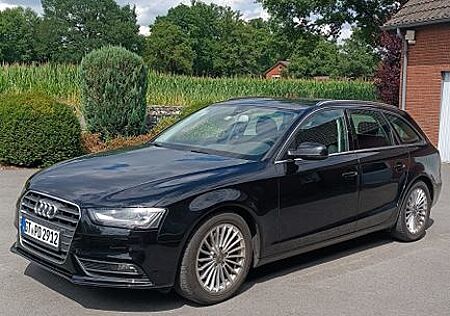 Audi A4 2.0 TDI 110kW Attraction Avant Zahnriemen neu