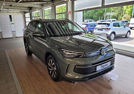 VW Tiguan Volkswagen 1.5 eTSI 110KW DSG Life Nav,AHK,Panoramad
