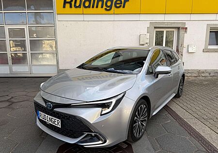 Toyota Corolla Hybrid Team D *MWST* ACC AHK NAVI LED FA