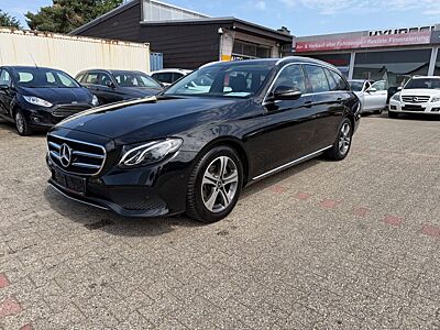 Mercedes-Benz E 200 T Avantgarde 9-G Facelift Comand LED