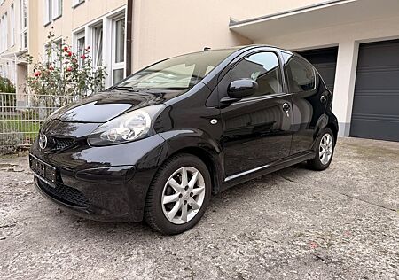 Toyota Aygo (X) Aygo TÜV NEU Klima 5 Türen