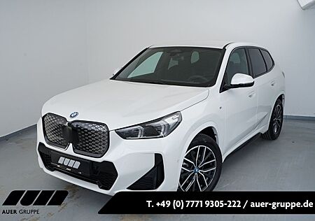 BMW iX1 gebraucht kaufen BMW iX1 eDrive20 (M-Sport Navi LED AHK HUD ACC Shz)