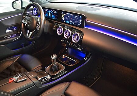 Mercedes-Benz A 180 /Ambiente/LED/MBUX/MB-Scheckheft History!!