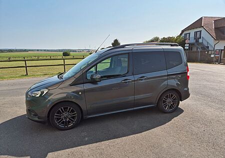 Ford Tourneo Courier 1.0 EcoBoost 74kW Titanium T...