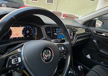 VW T-Roc Volkswagen 1.0 TSI Style Style